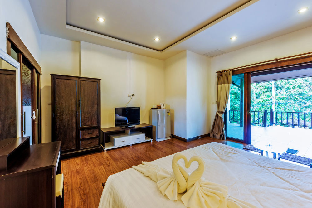 Assada Boutique Hotel Kata Phuket Ngoại thất bức ảnh